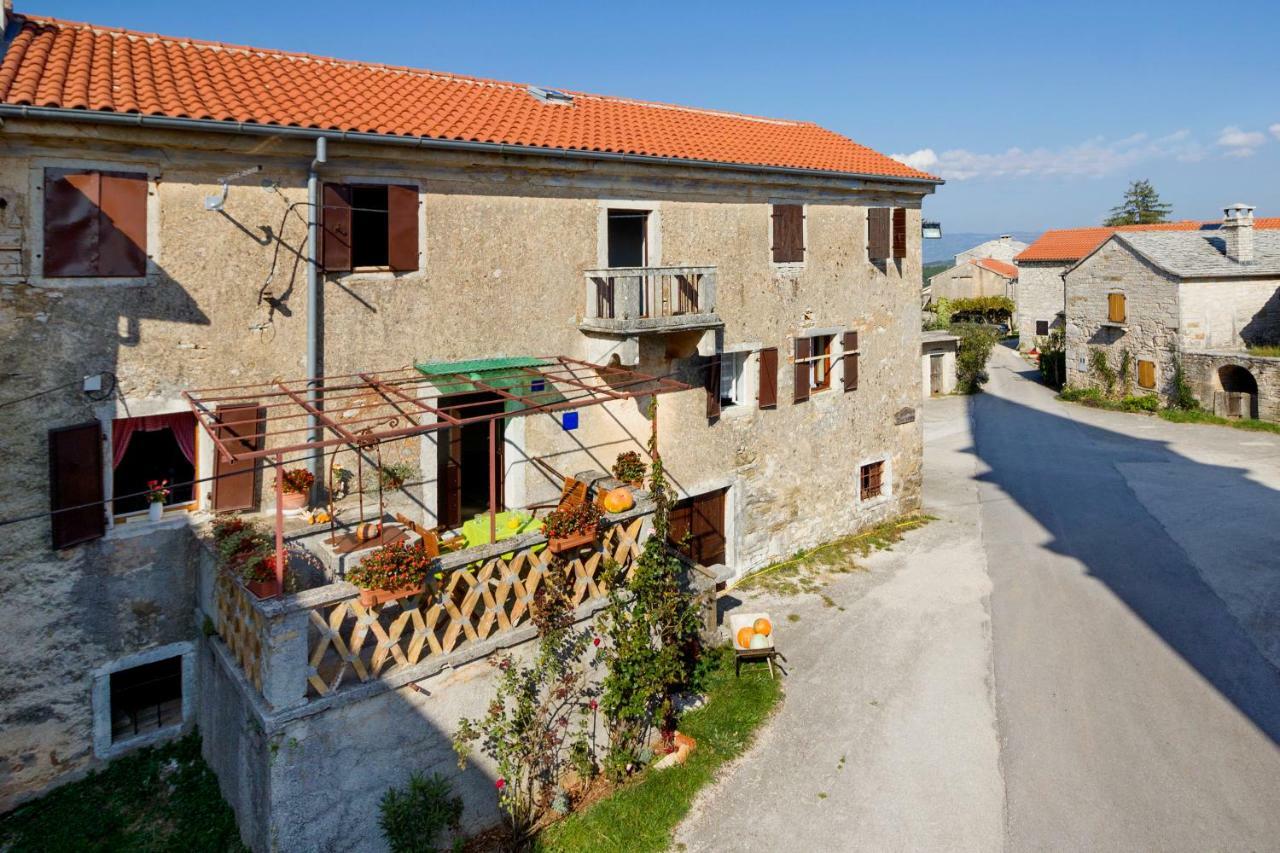 Rural Apartment Carolina Zrenj Extérieur photo
